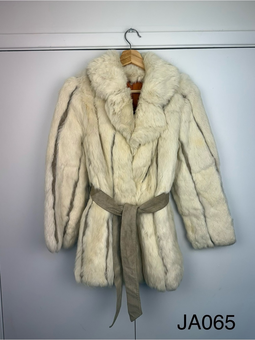 Vintage 70s 80s Ivory Real Fur Belted Coat Size 9